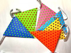 三角彩旗装饰折纸教程，欢乐联欢会