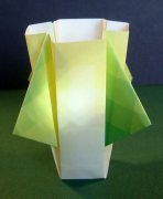 手工DIY折纸花瓶